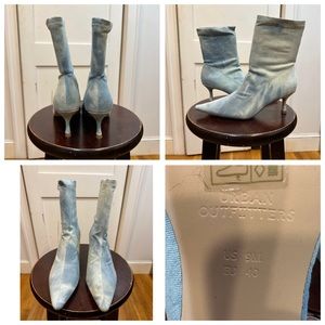 Brand new Urban Outfitters denim booties. Size 9